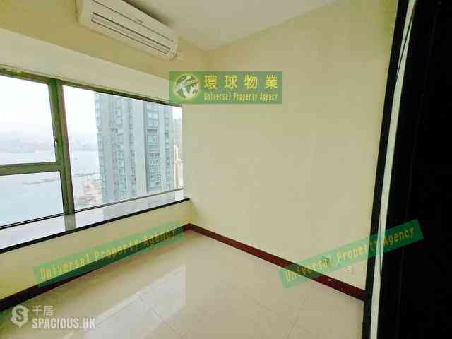 Kennedy Town - The Merton Tower 2 03