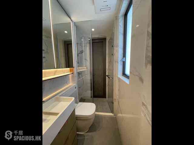 Soho - Caine Hill 07