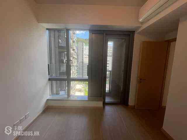Wong Chuk Hang - The Southside Phase 2 La Marina 04