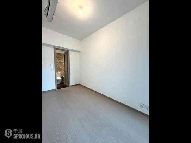 Wong Chuk Hang - The Southside Phase 3B Blue Coast 04