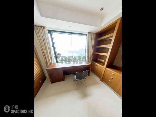 Repulse Bay - Royal Garden 10