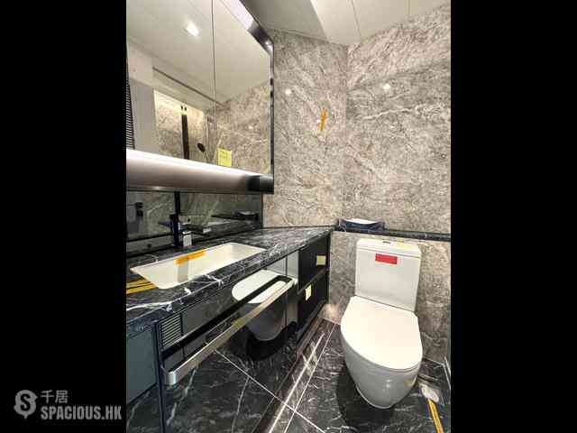 Wong Chuk Hang - The Southside Phase 3B Blue Coast Tower 2B 09