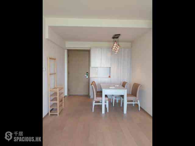 Shau Kei Wan - Island Garden 06