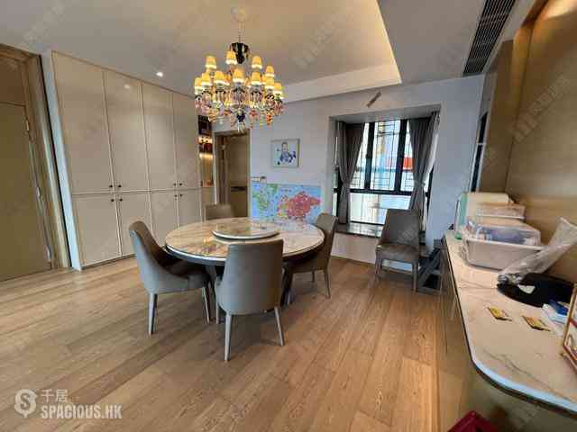 Mid Levels Central - The Mayfair 03