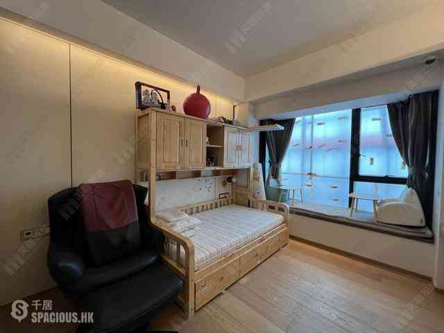 Mid Levels Central - The Mayfair 16