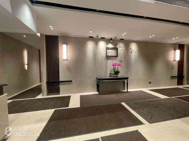 Kennedy Town - The Merton Tower 1 12