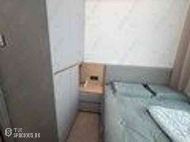 Wong Chuk Hang - The Southside Phase 3B Blue Coast Tower 2B 05