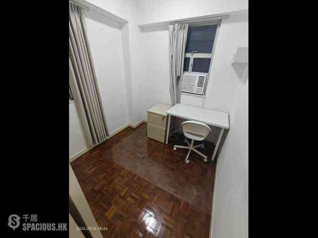 Shek Tong Tsui - Cheong Wan Mansion 03