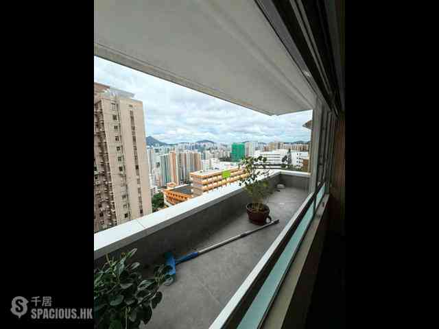 寶馬山 - 峰景大廈A-B座 01