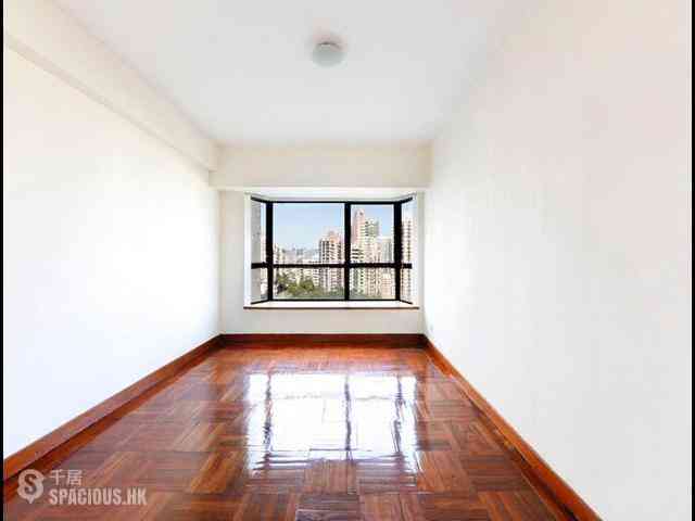 Mid Levels West - Dragonview Court 05