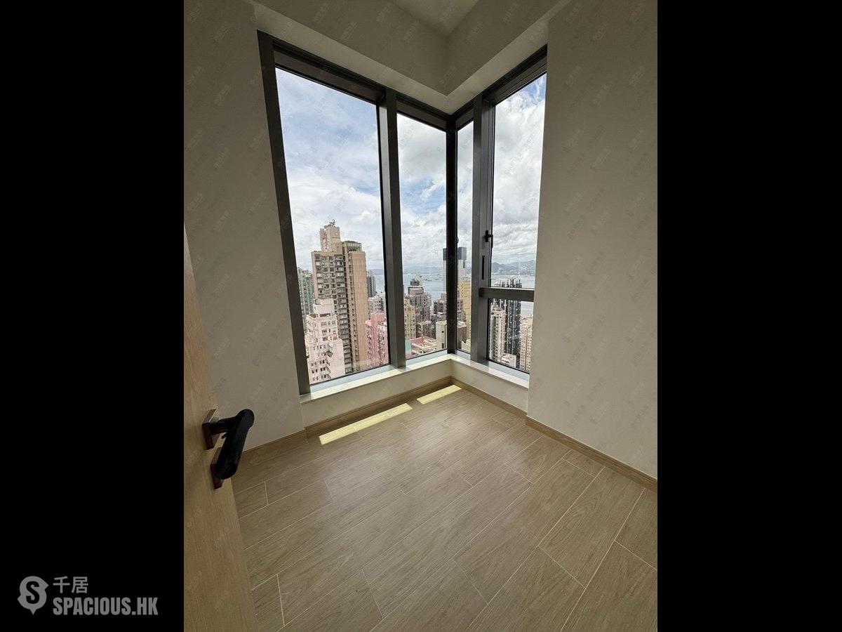 Sai Ying Pun - Upper Manor 01