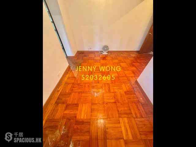 Mong Kok - Tak Bo Building 03