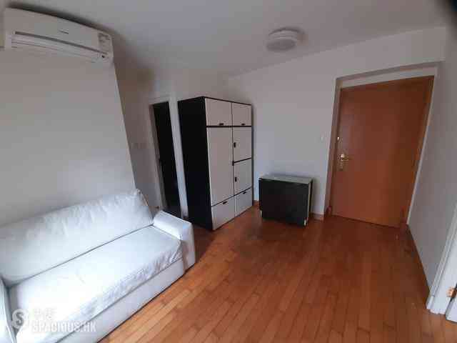 Sheung Wan - Queen's Terrace Block 1 05