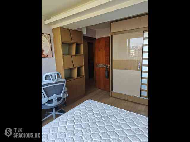 Tsim Sha Tsui - Ocean View Court 05