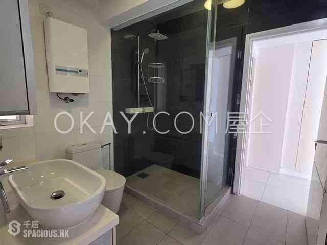 Pok Fu Lam - Baguio Villa Block 26 07
