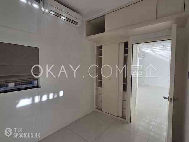 Pok Fu Lam - Baguio Villa Block 26 11