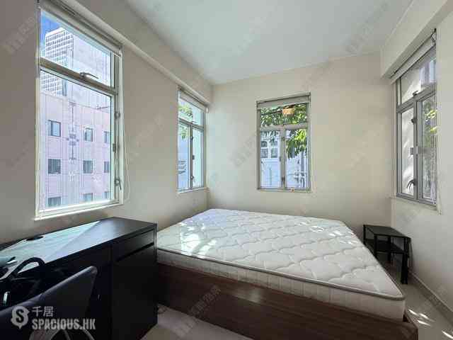 Wan Chai - St. Francis Mansion 04