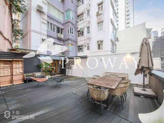 Soho - Sunrise House 03