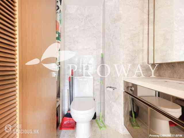 Sai Ying Pun - The Nova 07