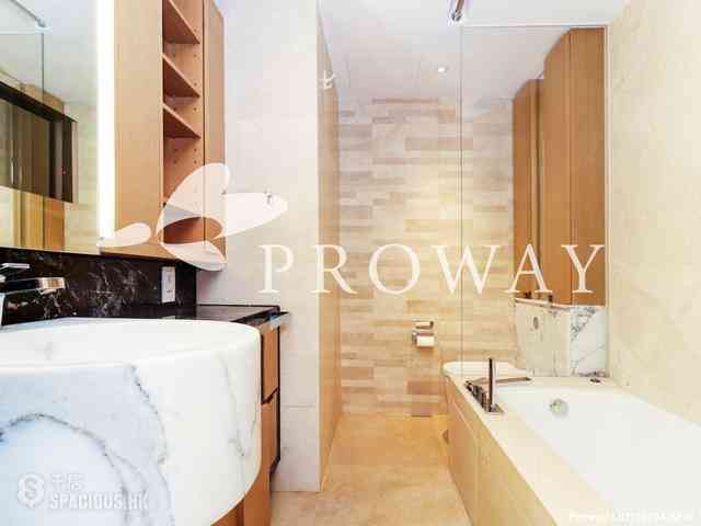Mid Levels Central - Gramercy 06
