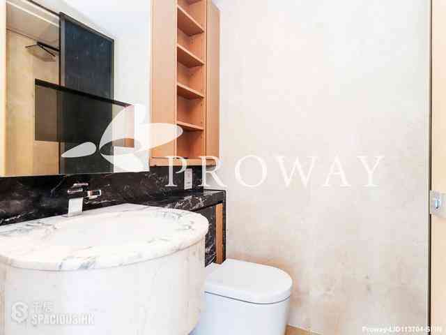 Mid Levels Central - Gramercy 09