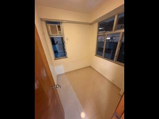 Causeway Bay - Lee Fat Building 02