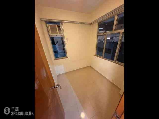 Causeway Bay - Lee Fat Building 02