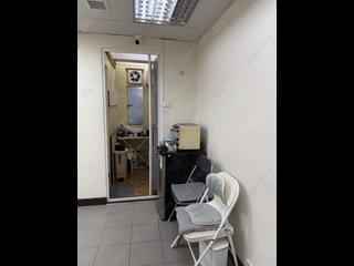 Wan Chai - Luen Fat Mansion 03