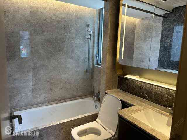Wong Chuk Hang - The Southside Phase 2 La Marina Tower 2B 06