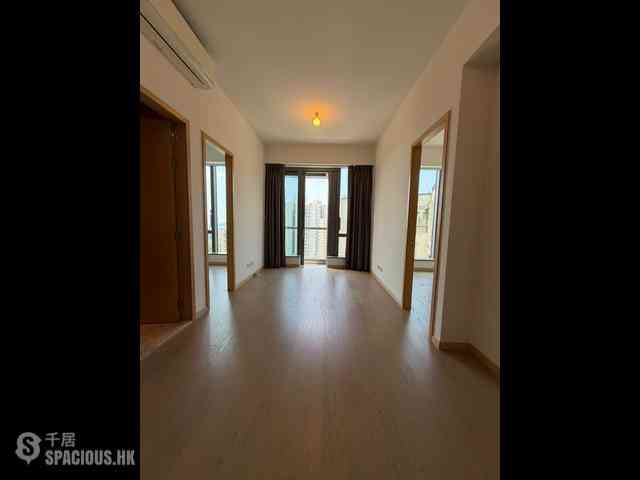 Wong Chuk Hang - The Southside Phase 2 La Marina 01
