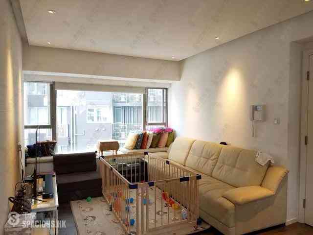 Sai Ying Pun - Hilary Court 02