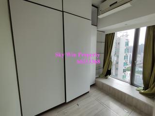 Sham Shui Po - Trinity Towers Block 1 04