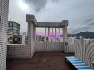 Sham Shui Po - Trinity Towers Block 1 02