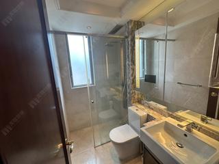 Wan Chai - The Avenue Phase 2 11