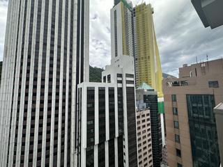 Wan Chai - The Avenue Phase 2 12