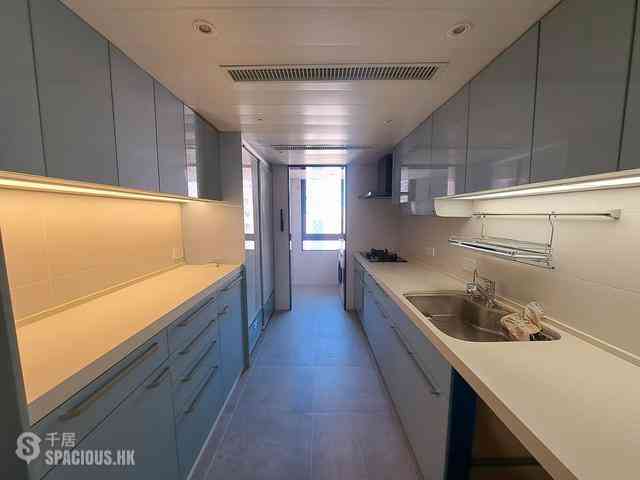 Tai Tam - Hong Kong Parkview Parkview Heights Block 15 04