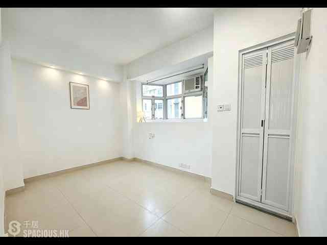 Cheung Sha Wan - Shun Fat Building 02