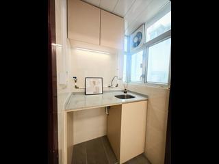 Cheung Sha Wan - Shun Fat Building 03