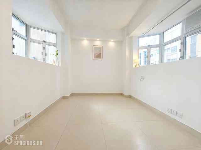Cheung Sha Wan - Shun Fat Building 04