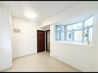 Cheung Sha Wan - Shun Fat Building 07