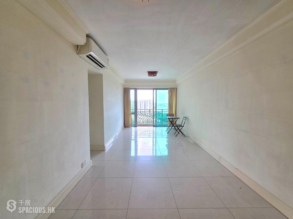 Tung Chung - Caribbean Coast Phase 3 Carmel Cove Tower 11 01