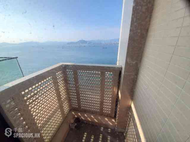 Shek Tong Tsui - Harbour One 18