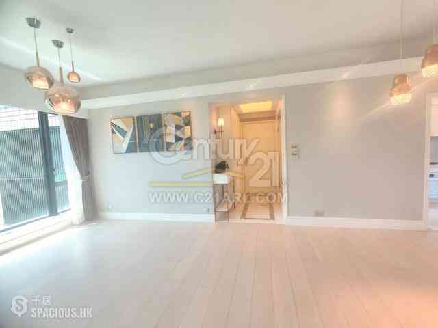 Leighton Hill - The Leighton Hill 15