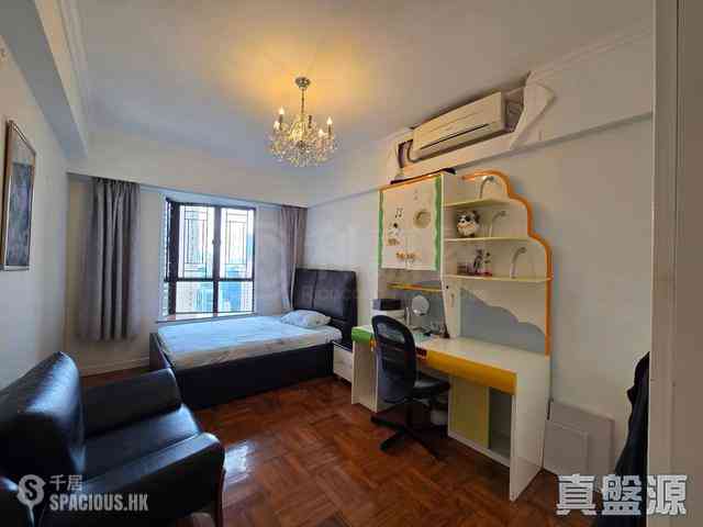 Mid Levels Central - Clovelly Court Block 2 09