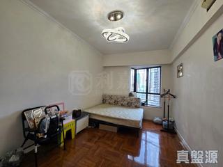 Mid Levels Central - Clovelly Court Block 2 13