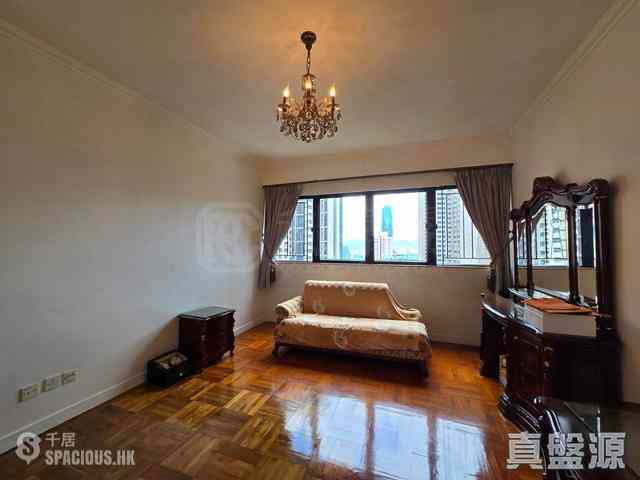 Mid Levels Central - Clovelly Court Block 2 14