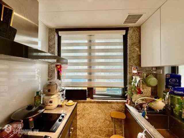 Wong Chuk Hang - The Southside Phase 3C Blue Coast II Tower 5 06