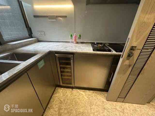 Wong Chuk Hang - The Southside Phase 3C Blue Coast II Tower 3 06