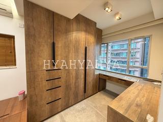 Mid Levels Central - Midland Court 05