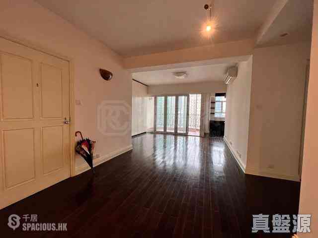 Mid Levels East - Ewan Court 02